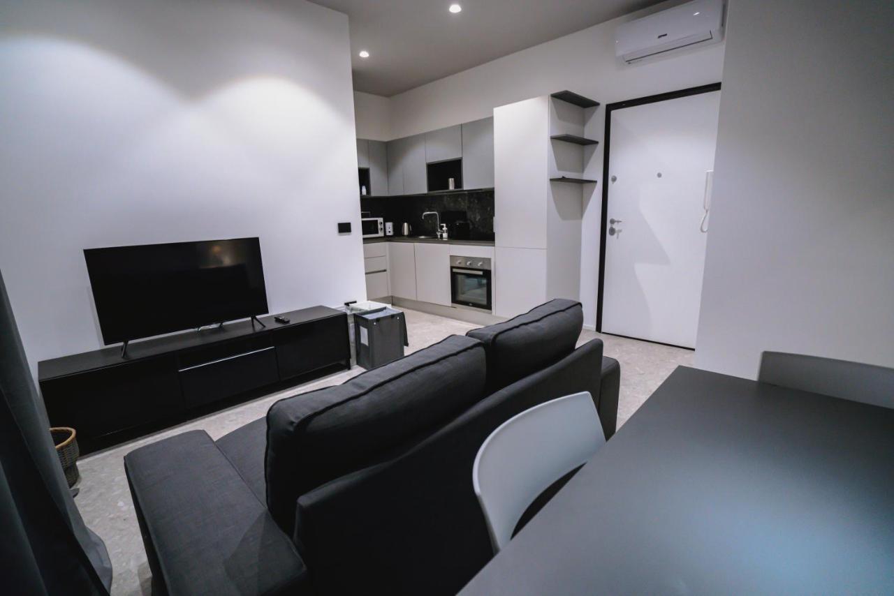 De Luca 6 Apartments Salerno Eksteriør billede
